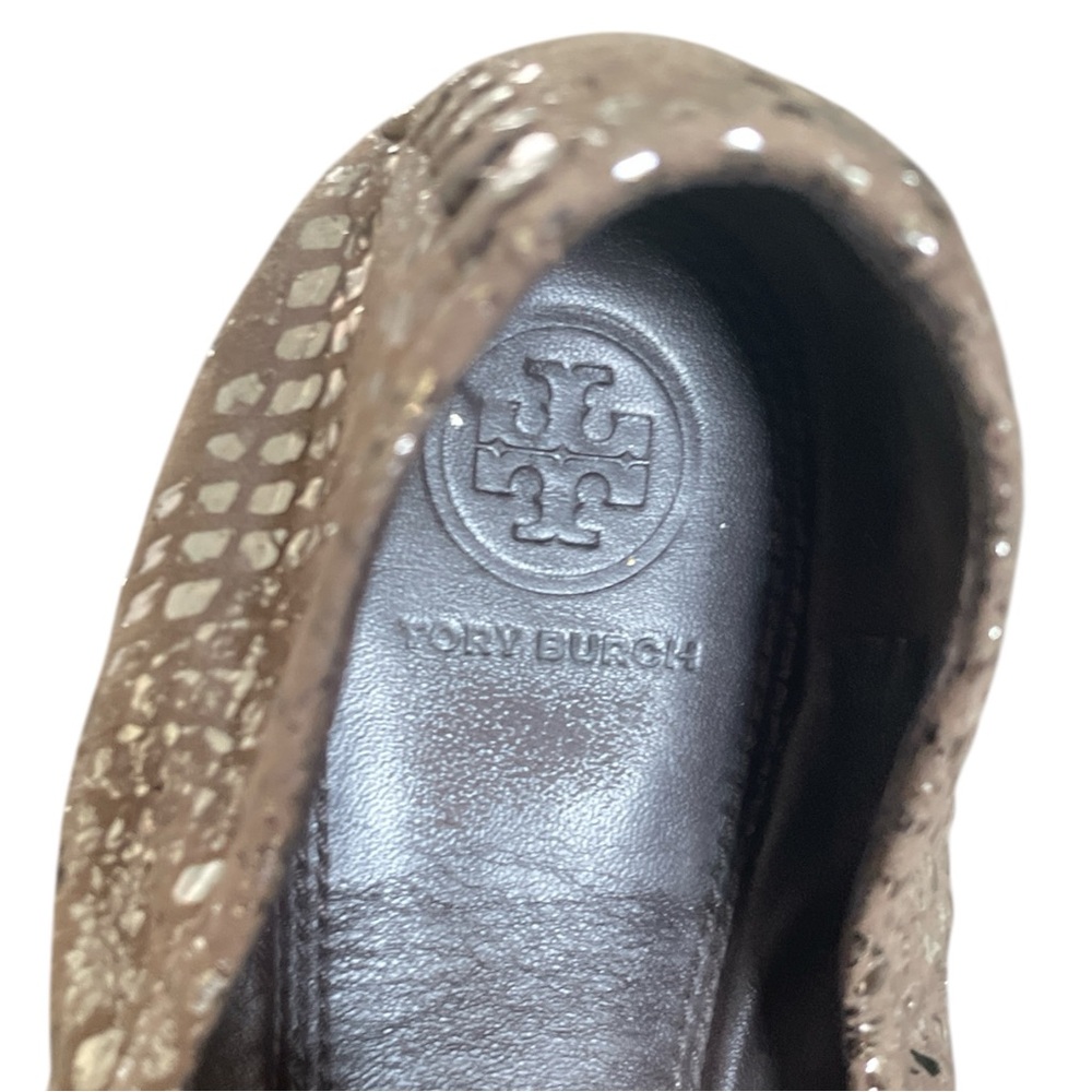 Tory Burch Metallic Silver Leather Ballet Flats, gunmetal hardware logo, Sz: 9 M - Picture 7 of 8